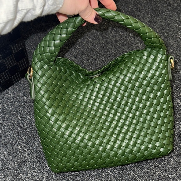 NWOT Jessamine Woven Crossbody Handbag - Picture 3 of 5